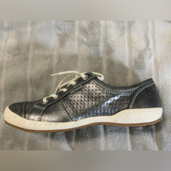 Josef Seibel Silver Leather Sneakers EU 36 US 5 to 5.5 - Picture 11 of 12
